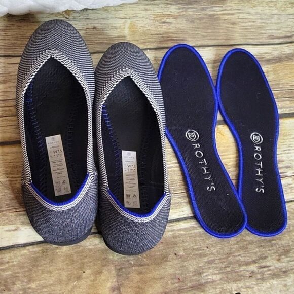 Rothy's Black and White Rounded Toe Ballet Flats Size 7.5 - Picture 8 of 8